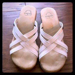 Bass Sheila sunjuns shoes (size 8)